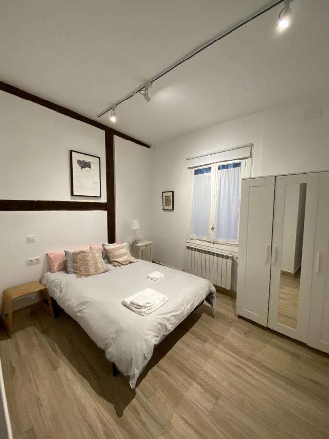 Opera-Suites Luxury La Boheme, In The Very Center Of Madrid. Exterior foto